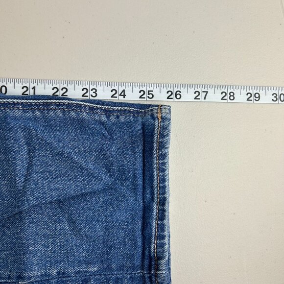 American Eagle Mom Stretch Mom Straight Women's Jean with Distressing Size: 2R - Picture 13 of 16